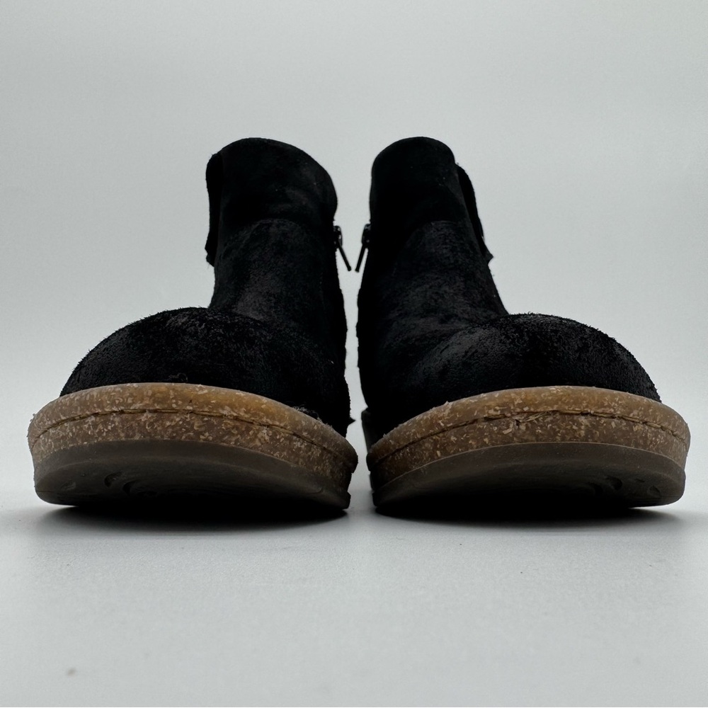 Born Vaughn Black Distressed Suede Leather Ankle Wedge Boot Size 9.5 - Picture 2 of 14
